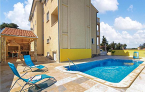 Cozy Apartment In Pula With Wifi